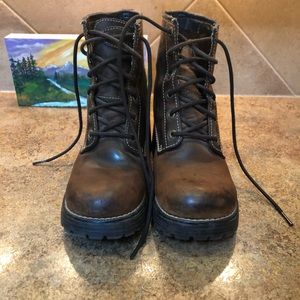 Retired sketcher boots